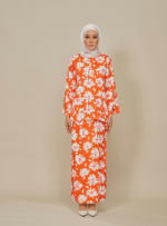 Zarith Kurung Kedah for Mom in Bright - Image 9