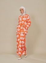 Zarith Kurung Kedah for Mom in Bright - Image 4