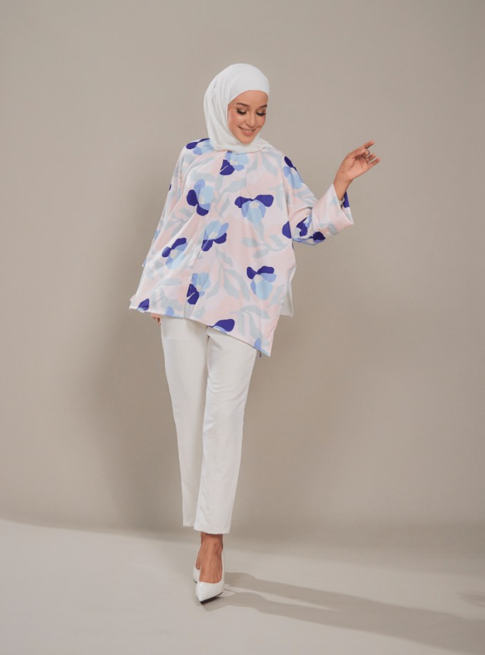 Fatimah Casual Blouse in Cantik - Image 4
