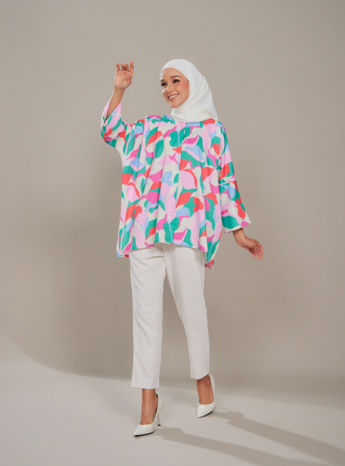 Fatimah Casual Blouse in Ceria - Image 1