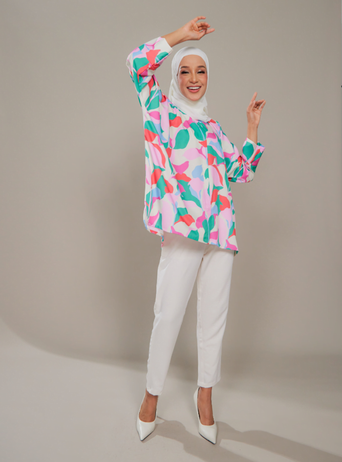 Fatimah Casual Blouse in Ceria - Image 5