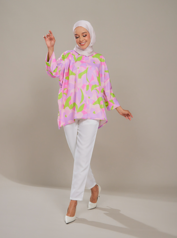 Fatimah Casual Blouse in Lawa - Image 3