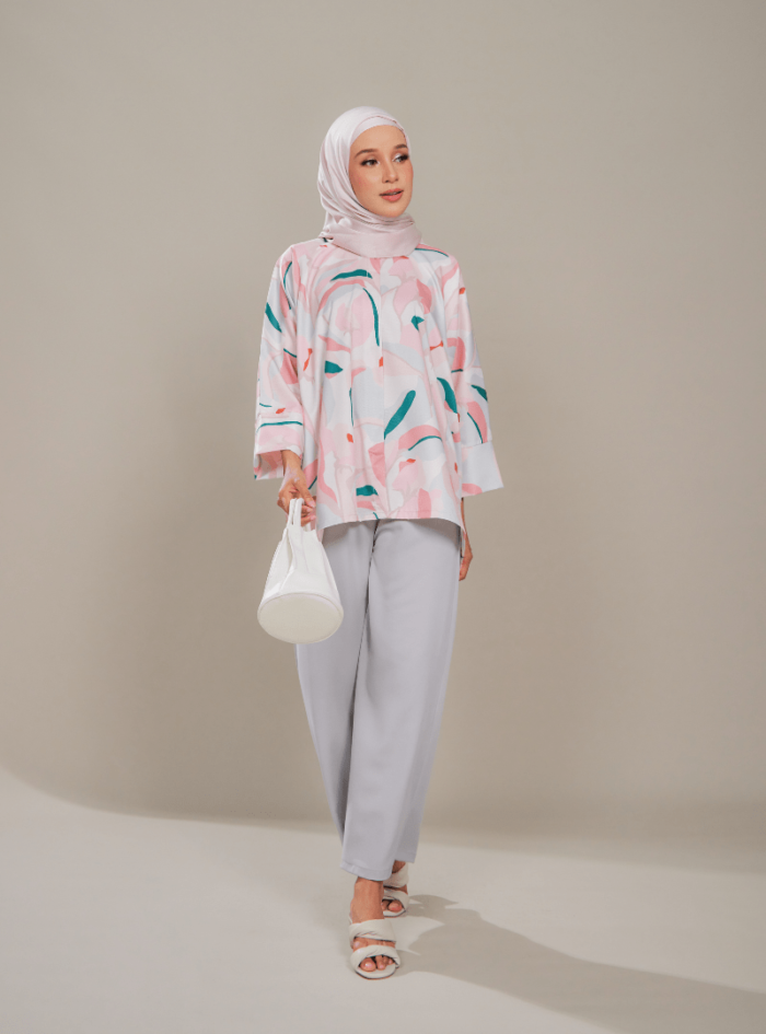Fatimah Casual Blouse in Lembut - Image 2