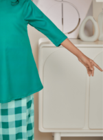 Tun Teja Kurung Pahang for Daughter in Fresh - Image 8