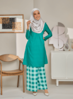 Tun Teja Kurung Pahang for Mom in Fresh - Image 3
