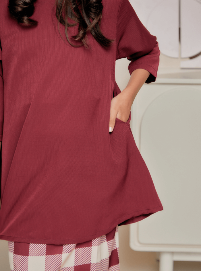 Tun Teja Kurung Pahang for Daughter in Lovely - Image 7