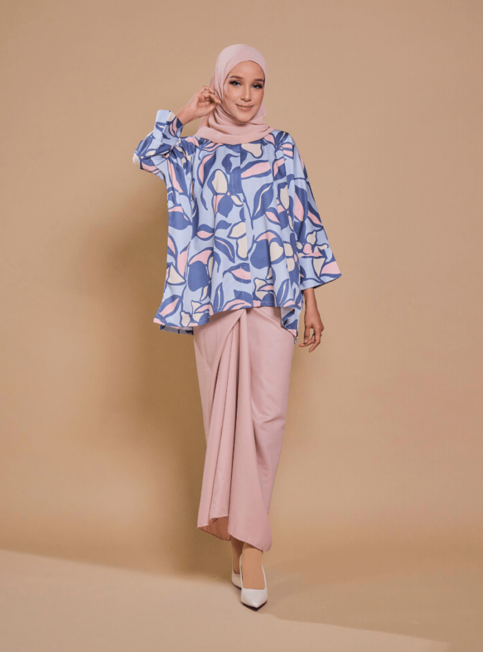 Fatimah Casual Blouse 2.0 in Baru - Image 9