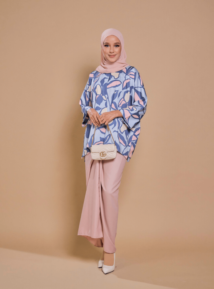 Fatimah Casual Blouse 2.0 in Baru - Image 10