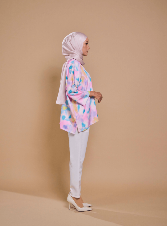 Fatimah Casual Blouse 2.0 in Dekat - Image 3