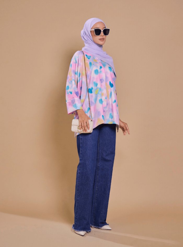 Fatimah Casual Blouse 2.0 in Dekat - Image 10