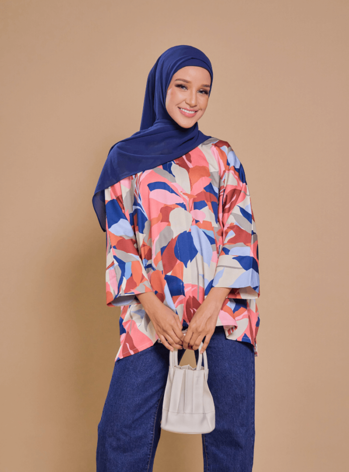 Fatimah Casual Blouse 2.0 in Gaya - Image 13