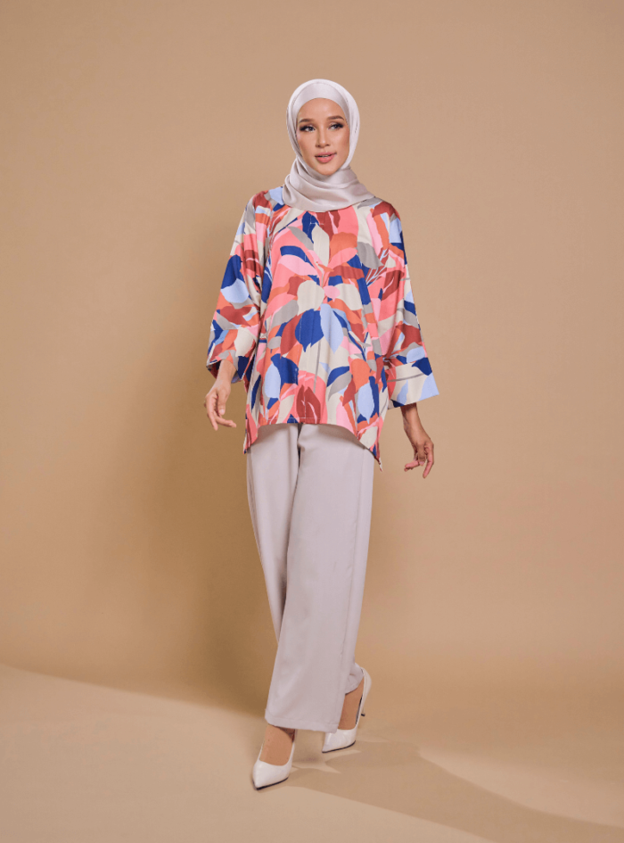 Fatimah Casual Blouse 2.0 in Gaya - Image 6