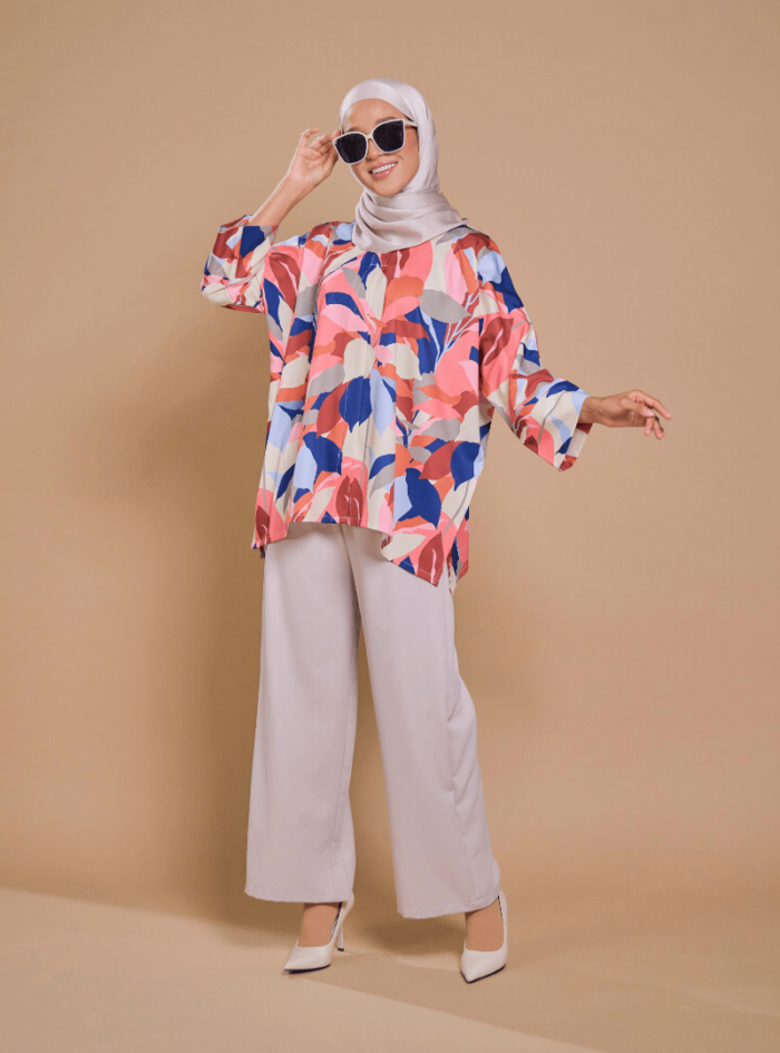 Fatimah Casual Blouse 2.0 in Gaya - Image 8