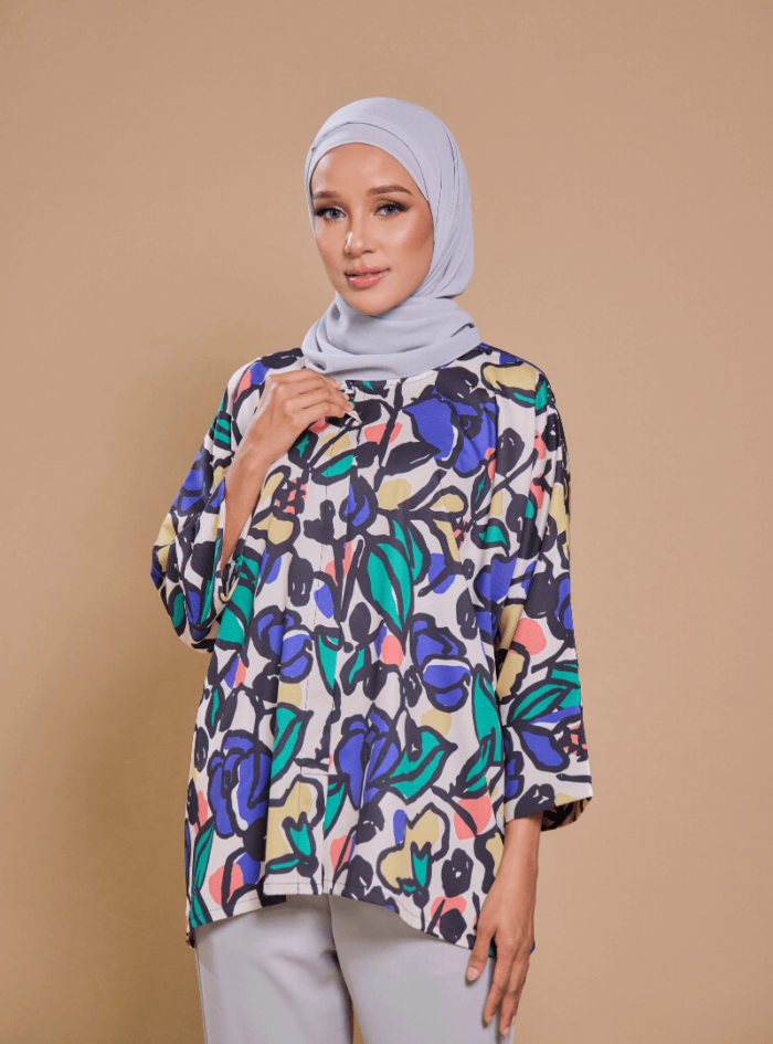 Fatimah Casual Blouse 2.0 in Lincah - Image 1