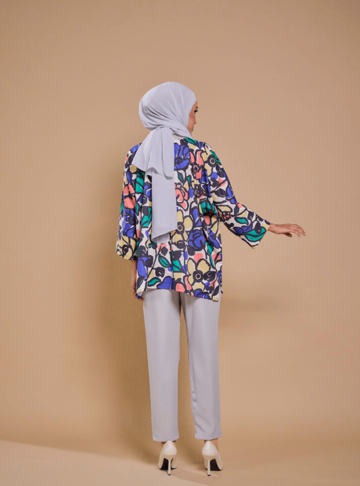 Fatimah Casual Blouse 2.0 in Lincah - Image 4