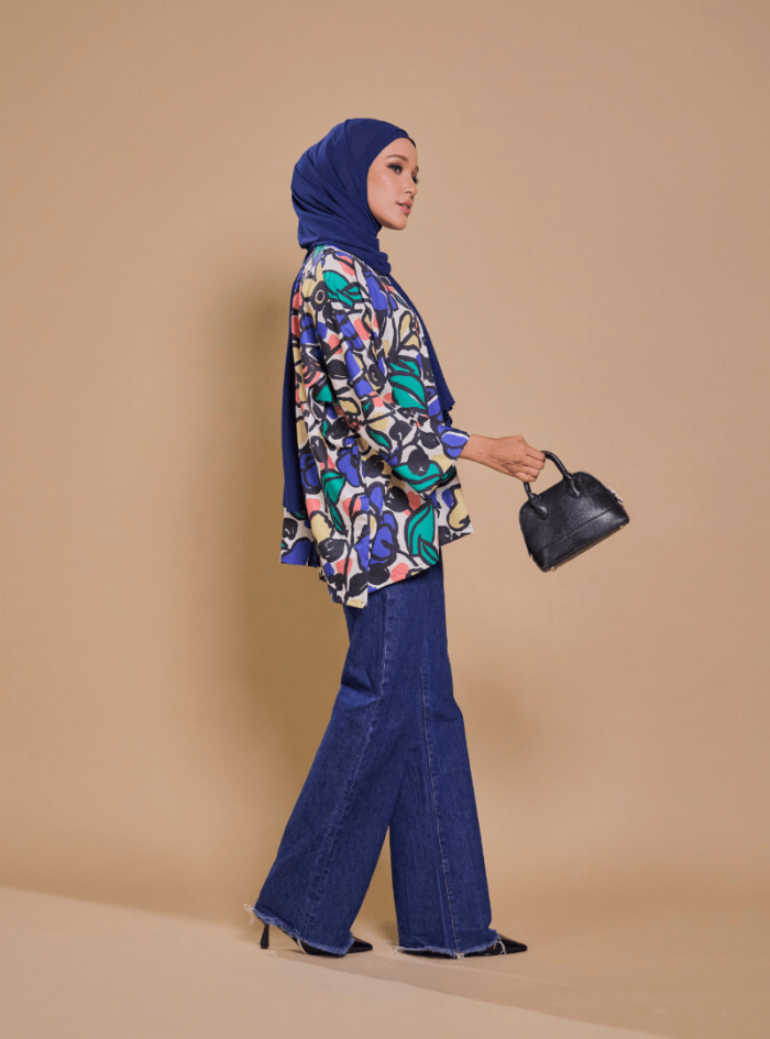 Fatimah Casual Blouse 2.0 in Lincah - Image 9