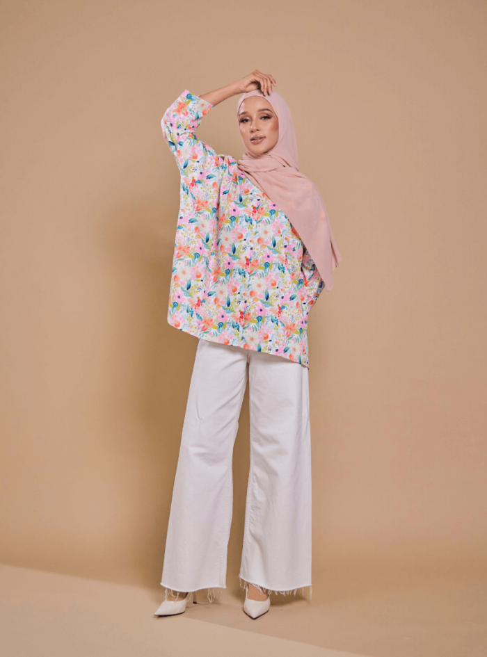 Manis 10 Fatimah Casual Blouse 2.0 in Manis - Image 11