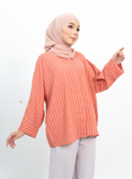 Easery Casual Blouse in Shine