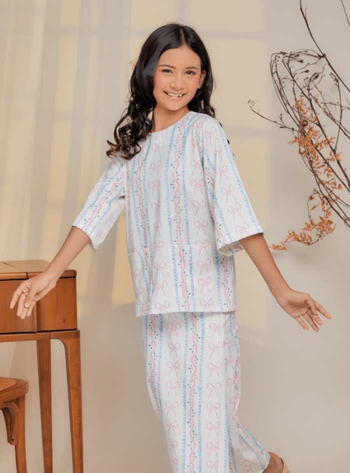 Zarith Kurung Kedah for Daughter in Chill - Image 1