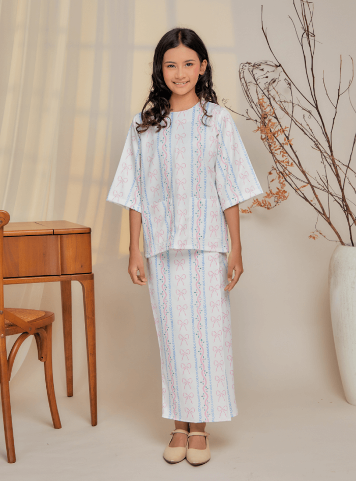 Zarith Kurung Kedah for Daughter in Chill - Image 2