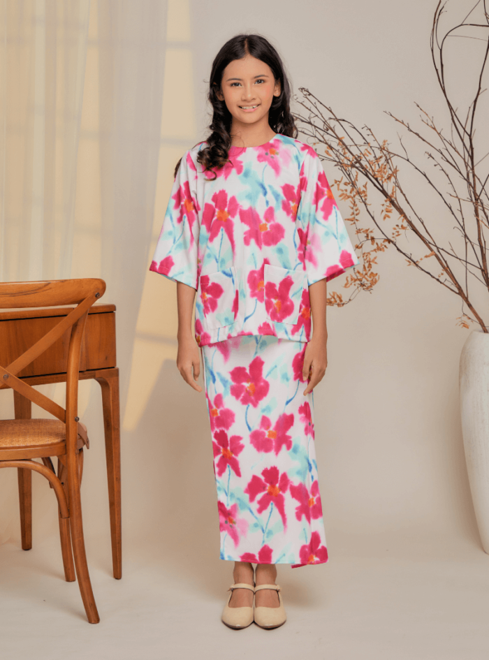 Zarith Kurung Kedah for Daughter in Dazzle - Image 2