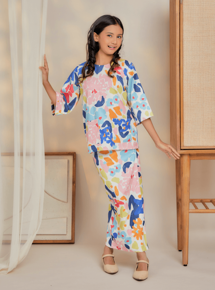 Zarith Kurung Kedah for Daughter in Gleeful - Image 5