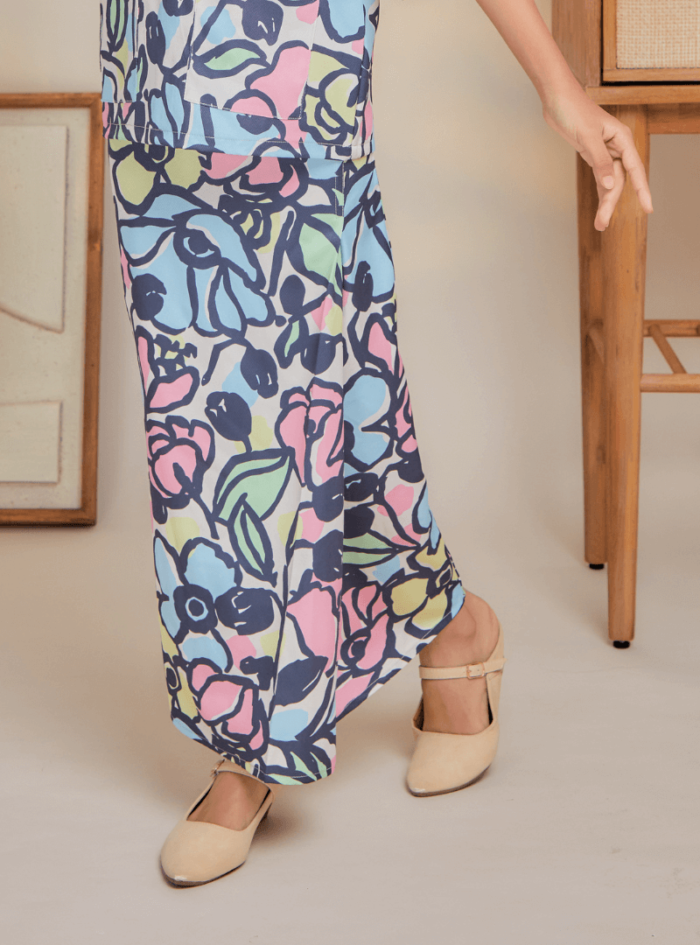 Zarith Kurung Kedah for Daughter in Pastel - Image 11