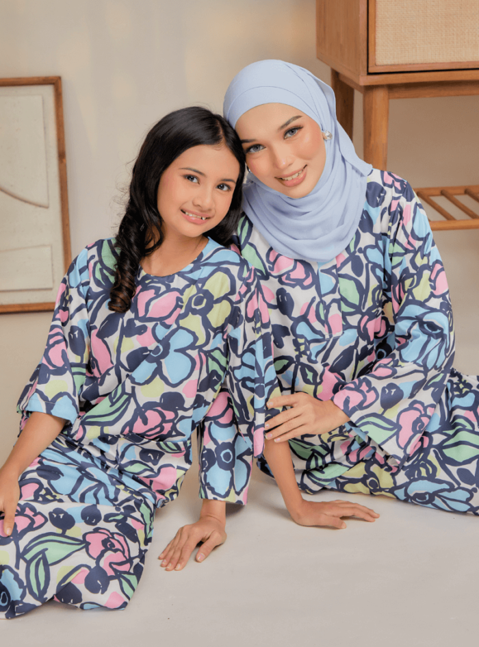 Zarith Kurung Kedah for Daughter in Pastel - Image 8