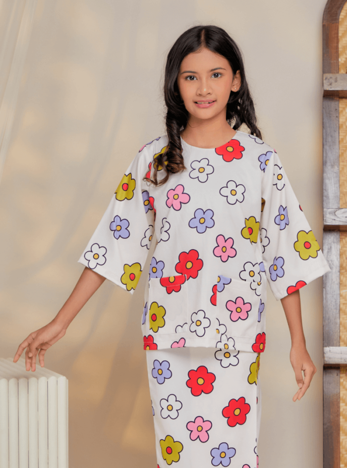 Zarith Kurung Kedah for Daughter in Stunning - Image 9