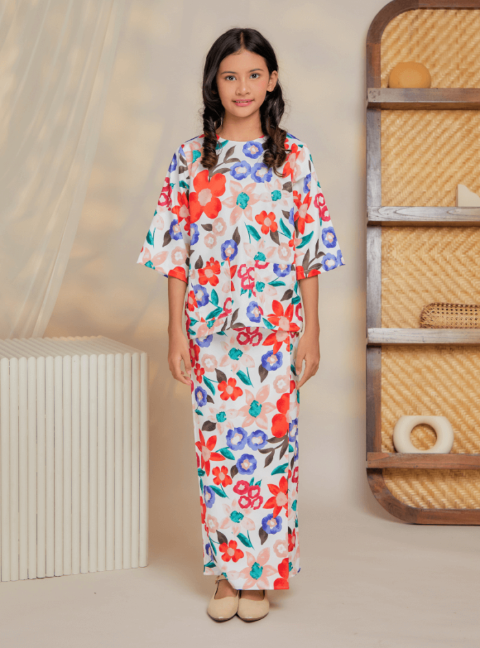 Zarith Kurung Kedah for Daughter in Zesty - Image 3
