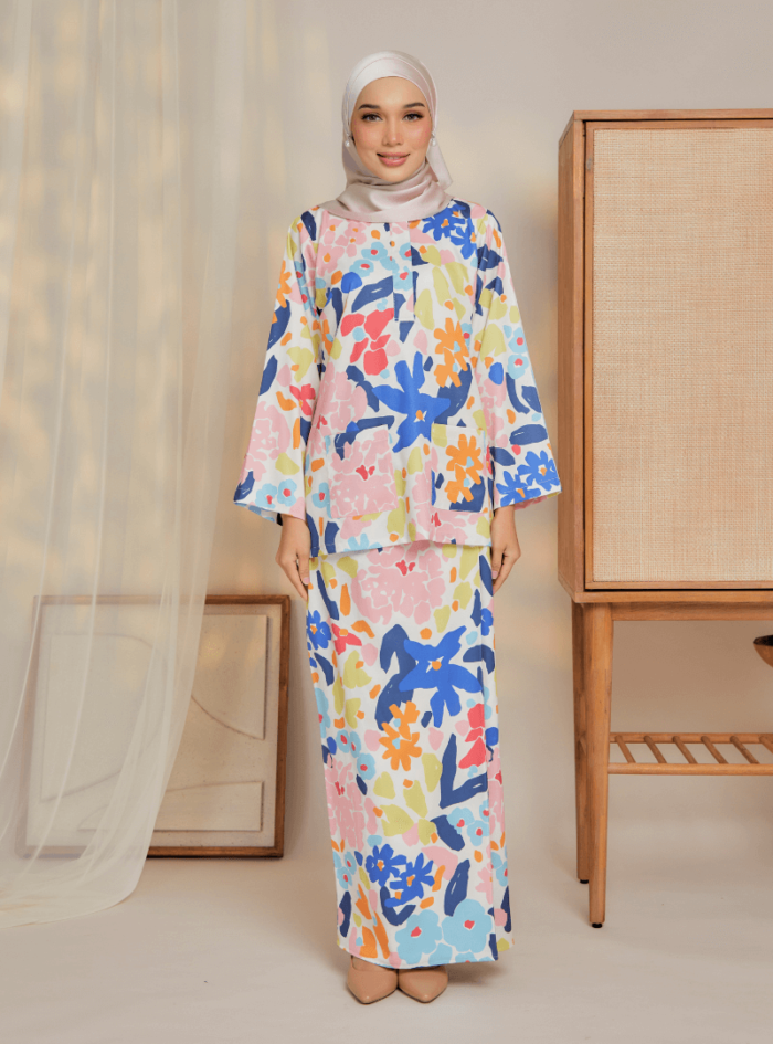 Zarith Kurung Kedah for Mom in Gleeful - Image 2