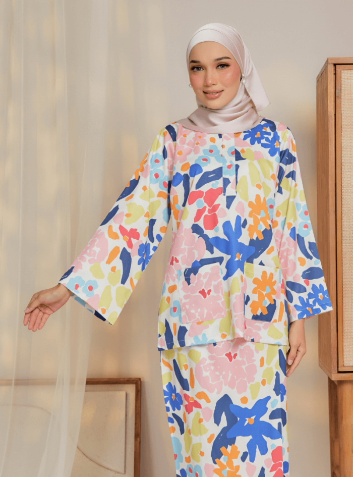 Zarith Kurung Kedah for Mom in Gleeful - Image 9