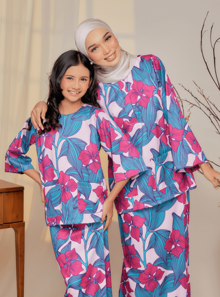 Zarith Kurung Kedah for Mom in Gorgeous - Image 8