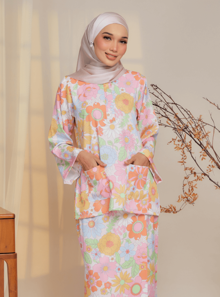 Zarith Kurung Kedah for Mom in Sweetie - Image 1