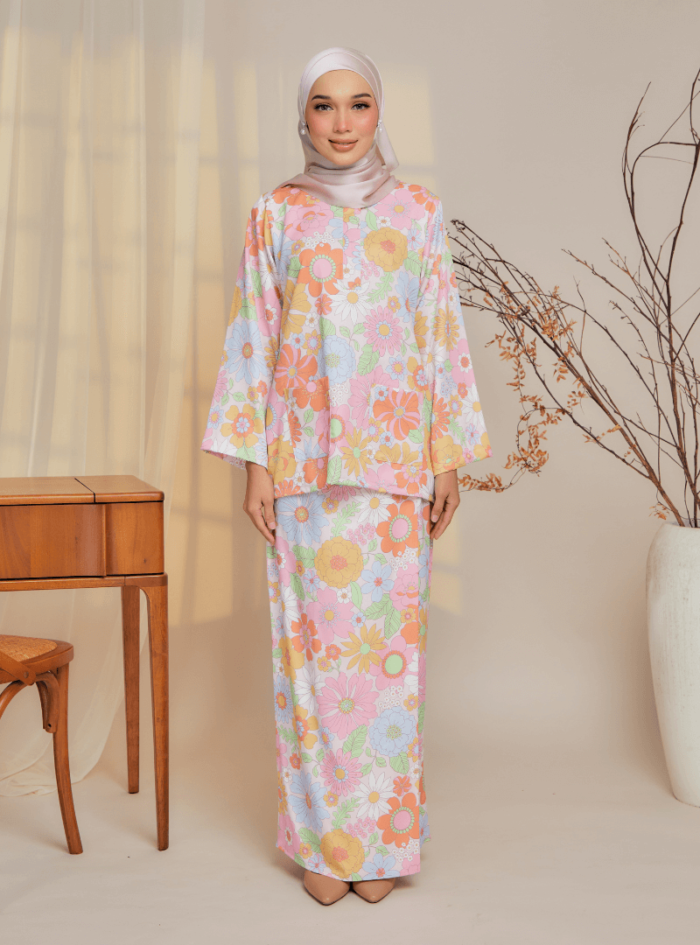 Zarith Kurung Kedah for Mom in Sweetie - Image 2