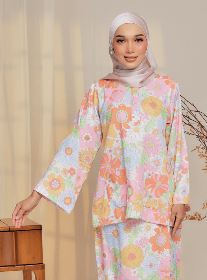 Zarith Kurung Kedah for Mom in Sweetie - Image 9