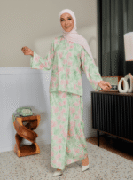 Zarith Kurung Kedah for Mom in Giving - Image 3