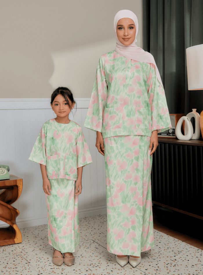 Zarith Kurung Kedah for Mom in Giving - Image 6
