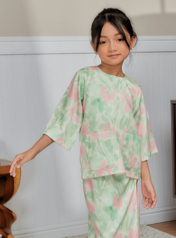 Zarith Kurung Kedah for Daughter in Giving - Image 9