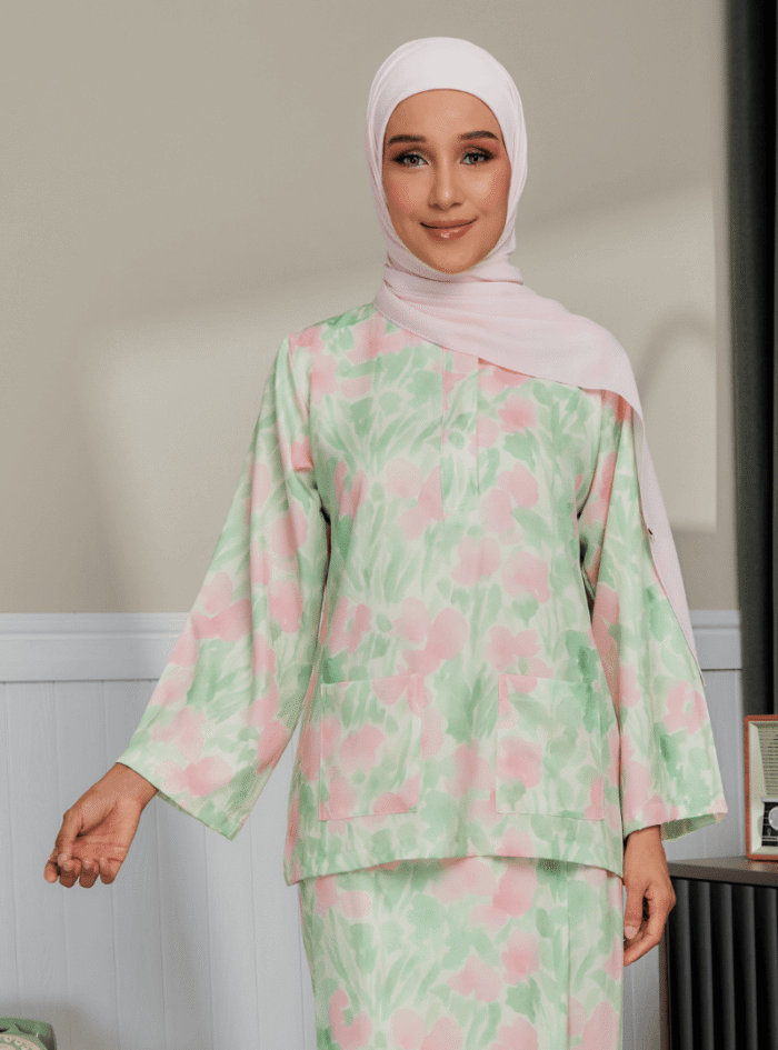 Zarith Kurung Kedah for Mom in Giving - Image 9