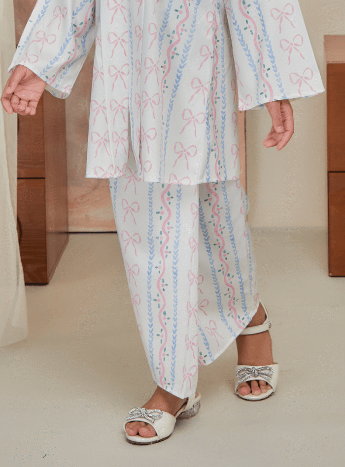 Dang Anum Kebarung for Daughter in Chill - Image 11