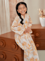 Dang Anum Kebarung for Daughter in Classy