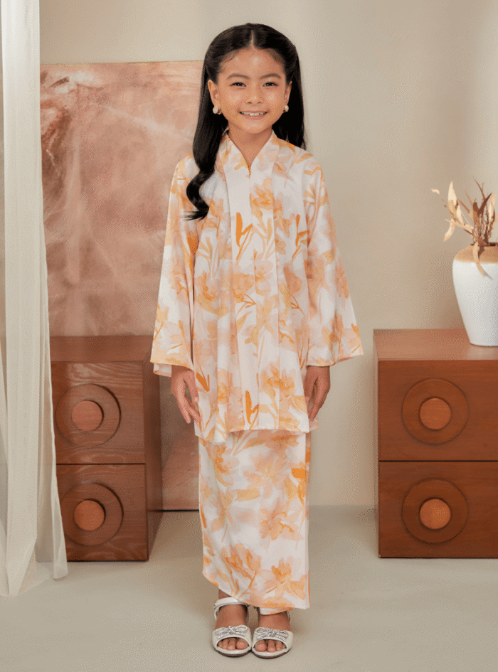 Dang Anum Kebarung for Daughter in Classy - Image 2