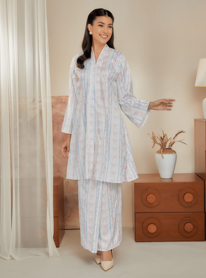 Dang Anum Kebarung for Mom in Chill - Image 5