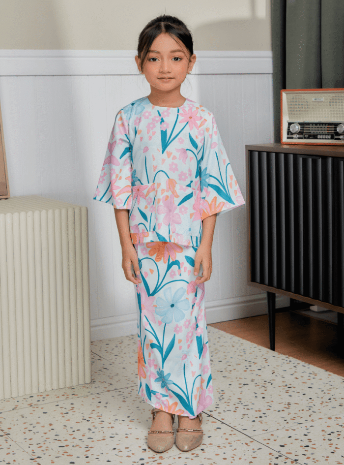 Zarith Kurung Kedah for Daughter in Creative - Image 2