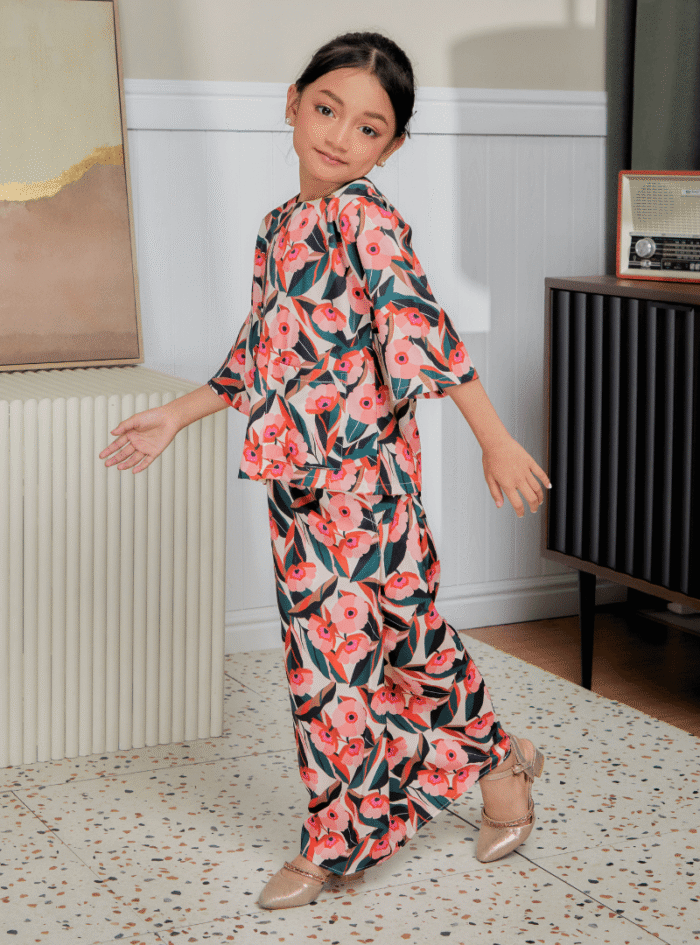 Zarith Kurung Kedah for Daughter in Ideal - Image 3