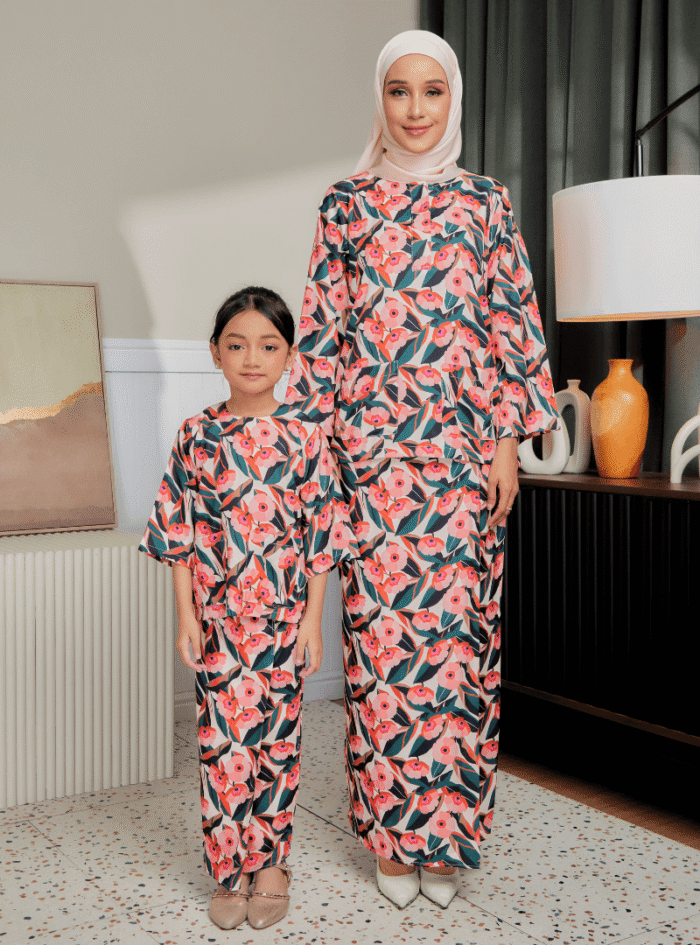 Zarith Kurung Kedah for Daughter in Ideal - Image 7