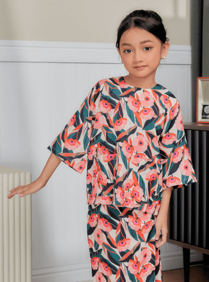 Zarith Kurung Kedah for Daughter in Ideal - Image 9