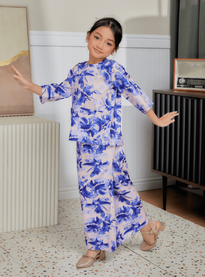 Zarith Kurung Kedah for Daughter in Smart - Image 3