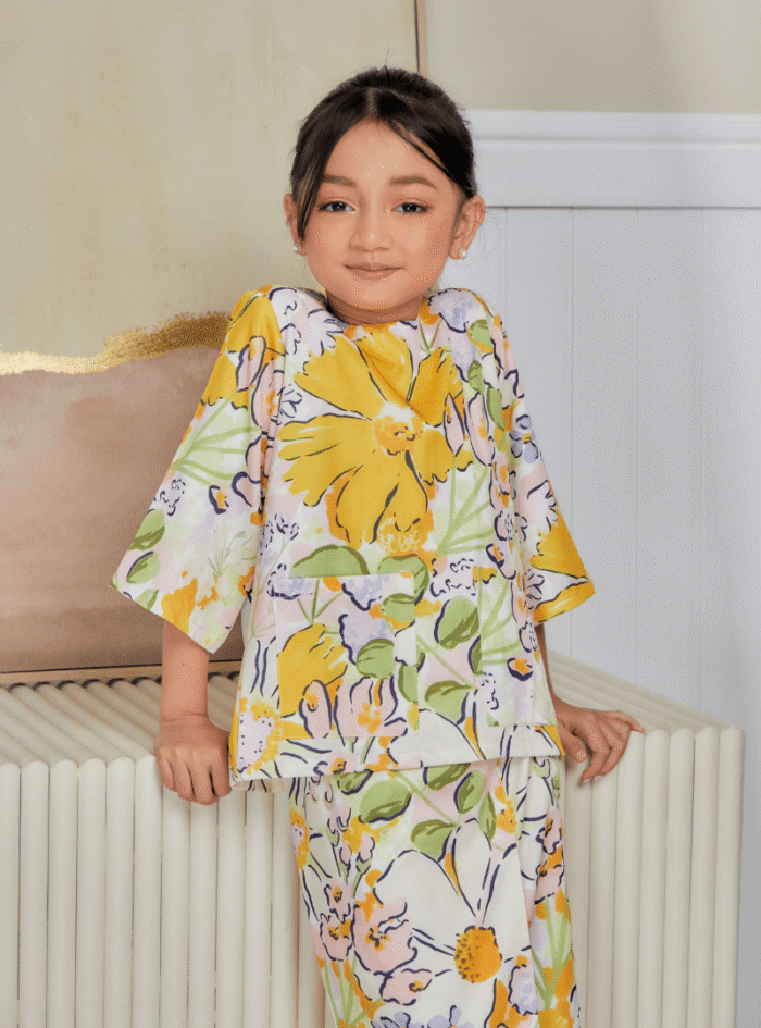 Zarith Kurung Kedah for Daughter in Sparkle - Image 4